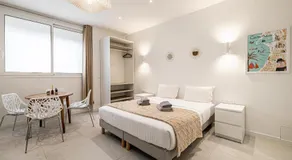 27 VAUTRIN - Modern and renovated studio Cannes city centre - Image 5
