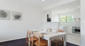 Pacific Blue 245-265 Sandy Point Rd - Dual Key Access, air conditioned unit with resort facilities and linen supplied - Image 5