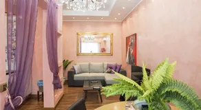 Stradivari Luxury Apartment - Image 3