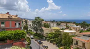 De Vivo Realty - La Nave del tè - Image 4