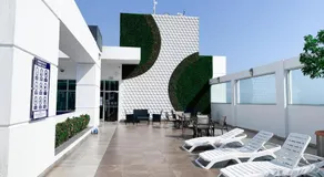 Suite con Jacuzzi y GYM en Puerto Santa Ana - Image 4