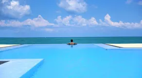 Khomba Beach House - Image 3