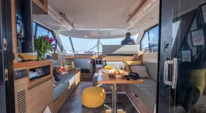 2BR Heated Yacht, Lymington Centre, Beautiful View - Image 3