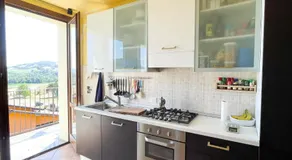 Appartamento vista colline - Image 4
