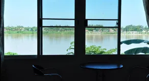 The Rim Riverside Guest House - Image 3
