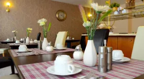 City Hotel Wiesbaden - Image 4