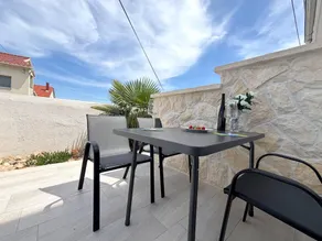 Sea View Apartment Mariana - Image 5