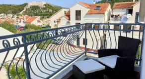 Villa Sandra Hvar - Image 2