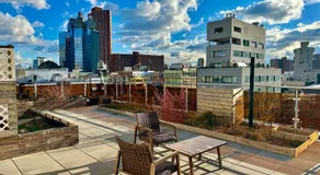 Luxury in Little Italy 2 Bedroom Private Balcony - Image 3