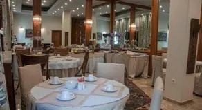 Esperia Boutique Hotel - Image 3