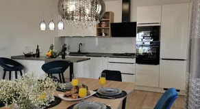 House Jak - Image 3