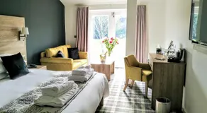 The Piebald Inn - Image 2