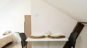 Le 5 - Beau Studio rénové, tout équipé, au calme, Mulhouse centre - stationnement gratuit - Image 4