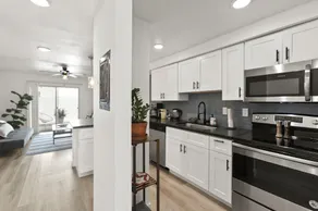 The Sophia Apartments - Image 2
