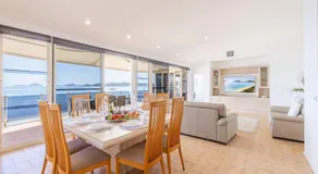 Wanda Beach Waterfront , 161 Soldiers Point Rd - waterfront, air con, linen, Wi-Fi - Image 3