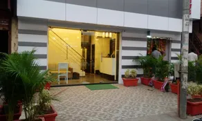 Hotel Avenue - Near Airport Mumbai - Image 5