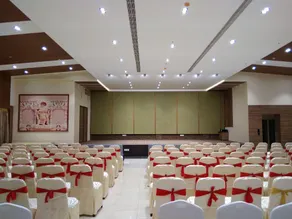Hotel Pride Madhava - Image 4