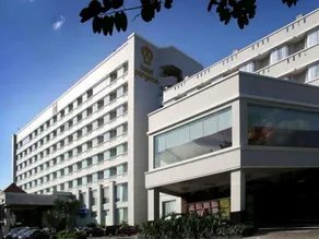 Pangeran Beach Hotel - Image 5