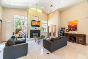 Metro Chandler Extended Stay - Cosy King - Image 5