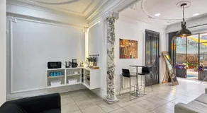 Ella Hostel Gran Vía - Image 3