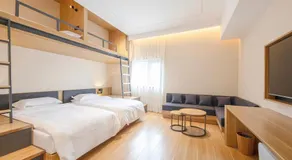 WeLight Hotel - Image 2