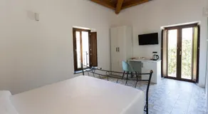 Villa De Santis - Image 2