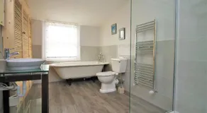 Clifton House - Image 2