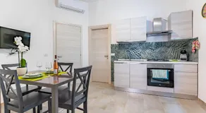 Doctor Guest House - Image 3