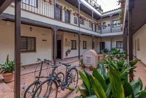 Lumbreras Deluxe Suites - Image 3