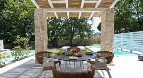 Astrum Luxury Suites - Image 4