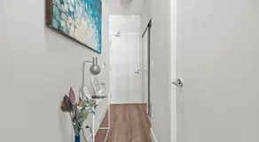 Charming Studio in Downtown Toronto - Image 5