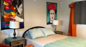 Lakeside Village Park Motel - Image 2