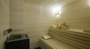 n Apartments Hotel - Image 5