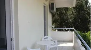DM Apartments - Image 5