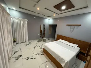 Peak Paradise Resorts Paithalmala - Image 2