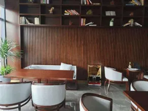Sanjin International Hotel (Wuyi Station Development Avenue) - Image 3