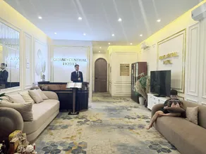 Grand Central Hotel- Vinhomes Ocean Park 3 - Image 3