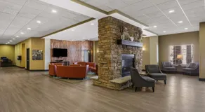 MainStay Suites Fitchburg - Madison - Image 4