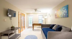 Spacious 3BR 3BA Sleeps 8 Ski On Off Jiminy Mountain Resort - Image 2