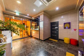 Gwangju Hanam Prada - Image 5