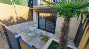 Joli 2 pièces avec terrasse - Image 3