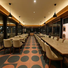Hotel Chandan Inn - Image 4