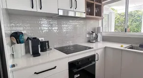 Riverside Living with Private Jetty - Image 4