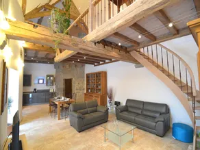 Modern Holiday Home in Senzeille with Garden - Image 3