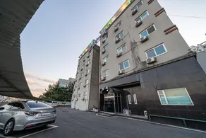 Yangpyeong Hotel New York - Image 3