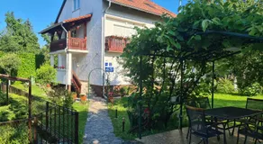 Apartment Garden - Image 4