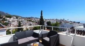 Nerja Paradise Rentals - Villa Zafiro - Image 4