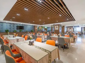 Meigaomei International Hotel (Kunshan Lujia) - Image 5
