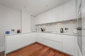 Premium serviced apartment - Image 5