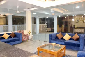 Hotel Crystal Residency - Image 2